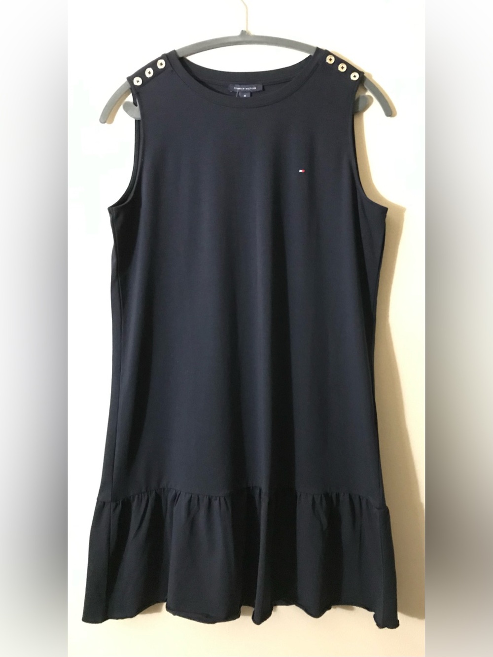 NWT Tommy Hilfiger Navy Knit Sleeveless Button-Shoulder Ruffle Dress